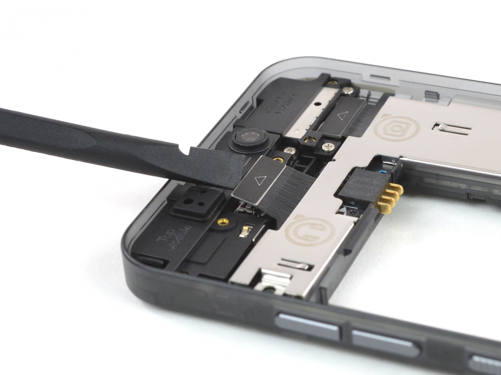 Fairphone 3 получил 10-10 от iFixit: смартфон полностью разбирается крестоообразной отвёрткой — и собирается обратно - 9